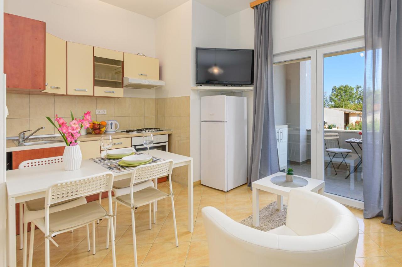 Apartmani Vita, Liznjan - Apartman 2 מראה חיצוני תמונה