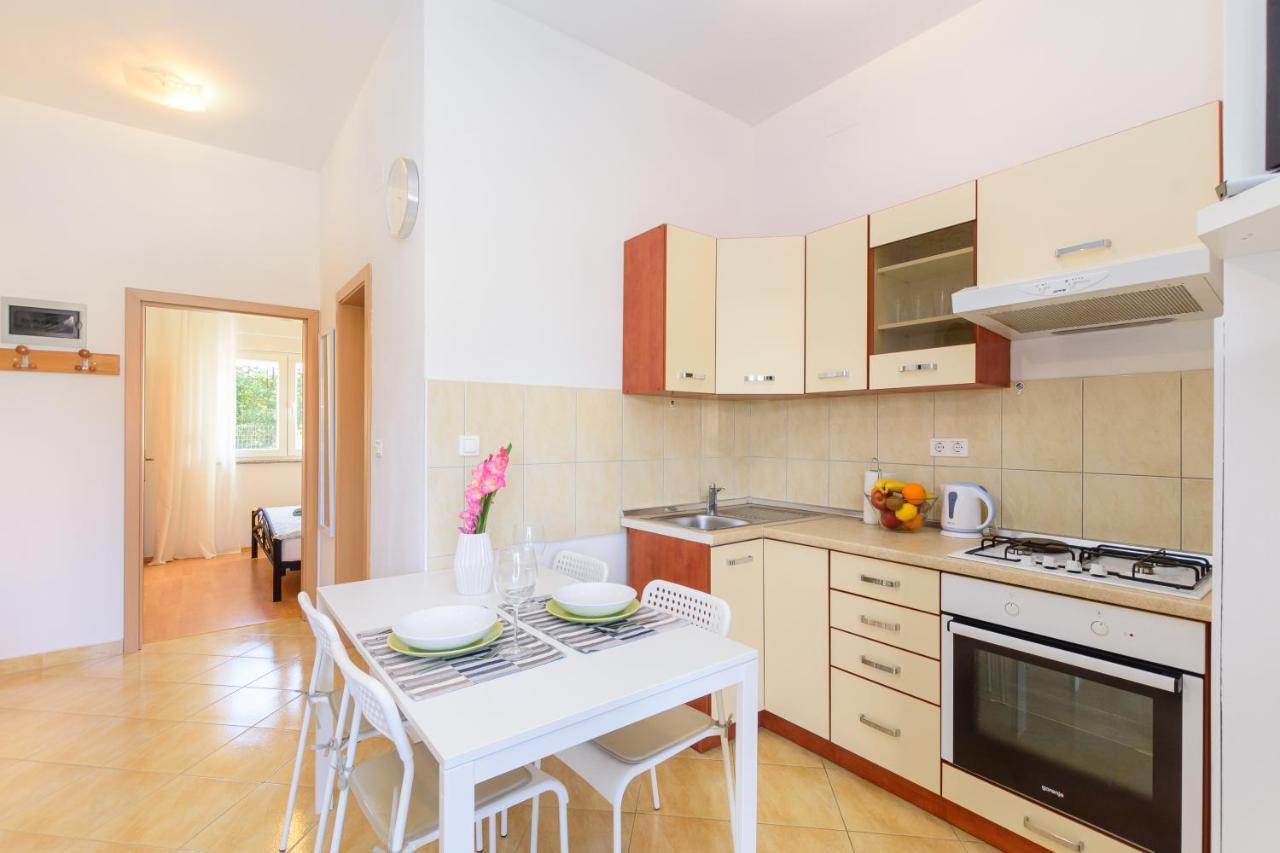 Apartmani Vita, Liznjan - Apartman 2 מראה חיצוני תמונה